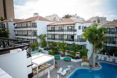 Vanilla Garden Boutique - Adults Only - 104