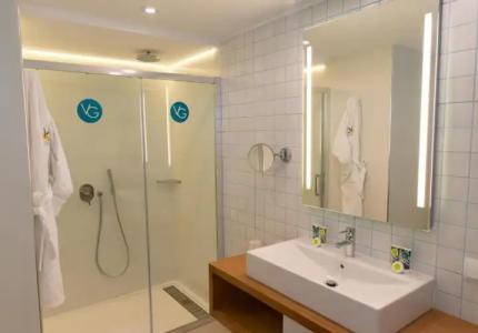 Vanilla Garden Boutique - Adults Only - 106