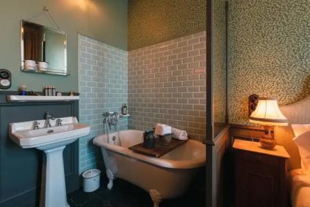 Bayard Bellecour - 106