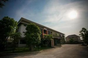 Hobby Hotel, Uttaradit