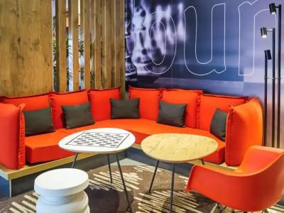 ibis Paris Canal Saint Martin - 13