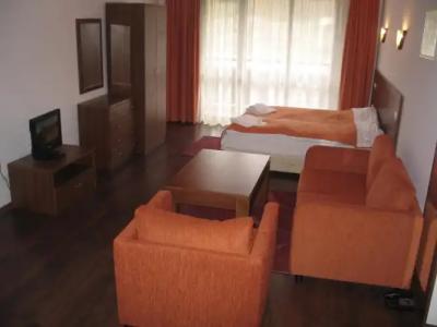 Winslow Infinity Aparthotel - 33