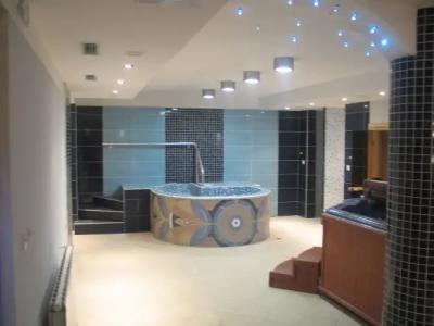 Winslow Infinity Aparthotel - 10