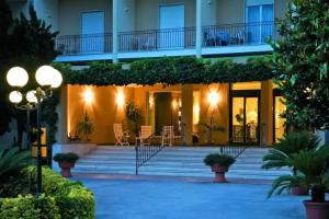 Hotel Terme Alexander, Ischia Town