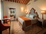 Suite with river view