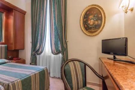 Raeli Lazio - 28