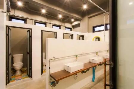 Bloo Hostel - 35