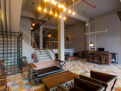 Bloo Hostel - 11