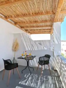 Mersina Exclusive - 102