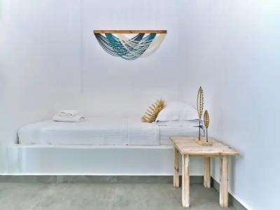 Mersina Exclusive - 79