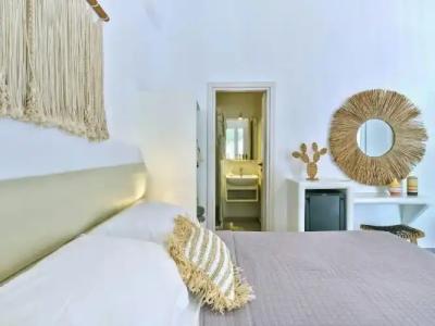 Mersina Exclusive - 36