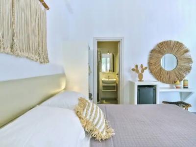 Mersina Exclusive - 25