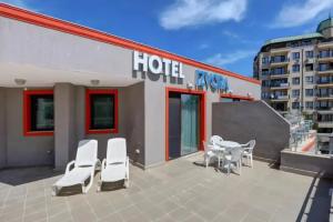 1-st Line Izvora Sea View Apartments on, Golden Sands