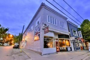 The Village Suites, Picton