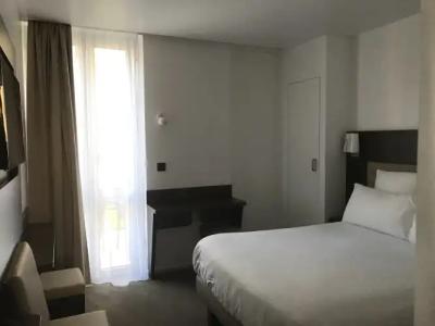 Hôtel Monsigny - 52