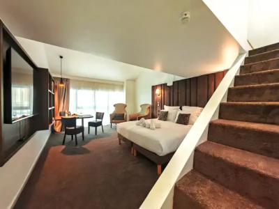 Hôtel Monsigny - 72