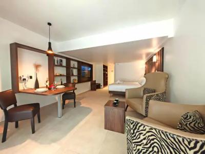 Hôtel Monsigny - 87