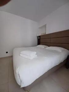 Hôtel Monsigny - 93