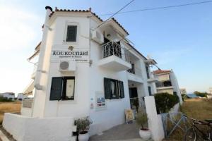 Koukounari Apartments, Skala