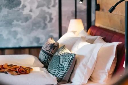 PEST-BUDA Design by Zsidais at Buda Castle - 76