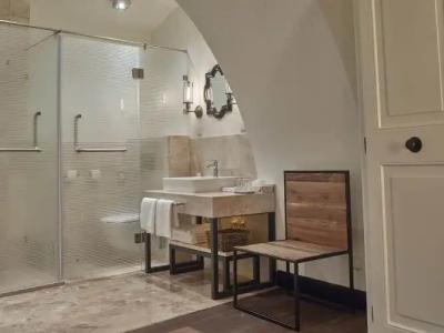 PEST-BUDA Design by Zsidais at Buda Castle - 18