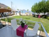 Standard Triple room with sea view