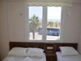 Standard Triple room with pool view