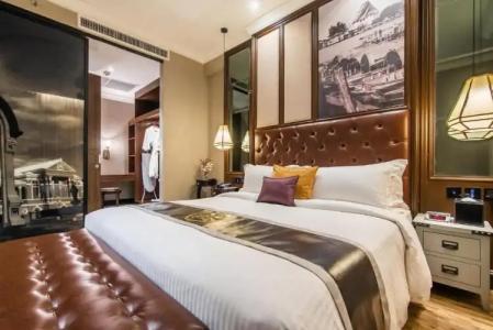 Metropole Bangkok - 6