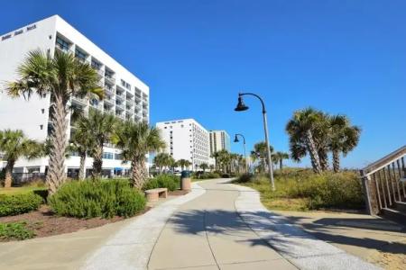 Holiday Sands North "On the Boardwalk"