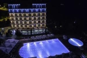 Rapos Resort Hotel, Himare