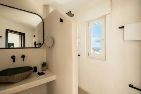 Rocabella Santorini & Spa - 35