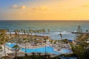 Leonardo Plaza Cypria Maris Beach Hotel & Spa