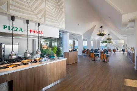 Leonardo Plaza Cypria Maris Beach & Spa - 44