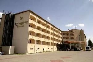 SIGNATURE GARDEN Hotel & SPA