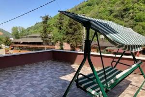 Pugari Hotel, Camlihemsin