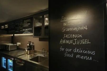 Avenue J, Central Market - 22