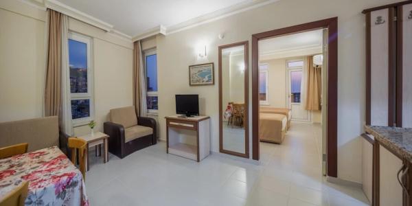 May Flower Apart - 126