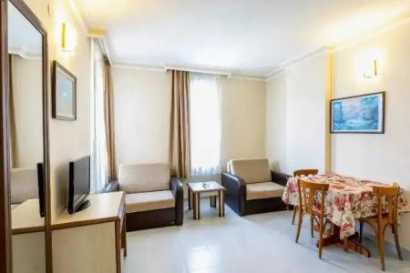 May Flower Apart - 135