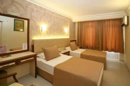 May Flower Apart - 143