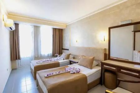 May Flower Apart - 131