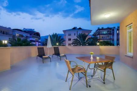 May Flower Apart - 141