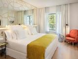 Deluxe Double room with city view