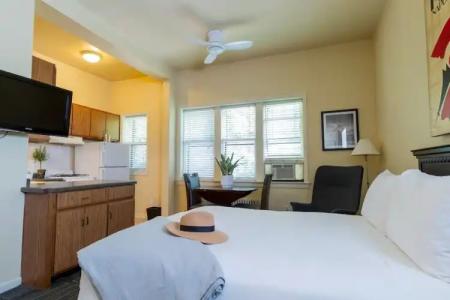 The Plaza - Milwaukee - 84