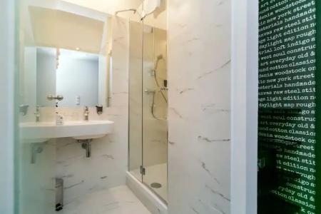 Roombach Budapest Center - 28