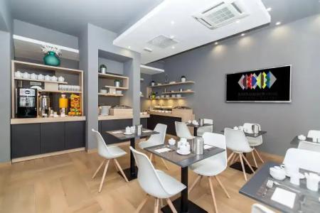 Roombach Budapest Center - 33