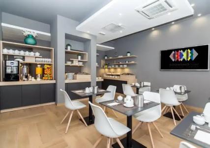 Roombach Budapest Center - 12