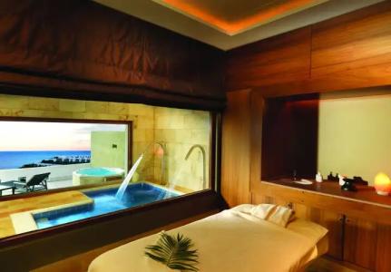 Porto Elounda Golf & Spa Resort, Six Senses Spa - 2