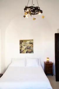 Santorini Heritage Villas - 192