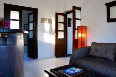 Santorini Heritage Villas - 79