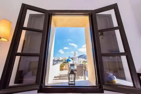 Santorini Heritage Villas - 117